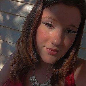 Meet your Posher, Rachelle